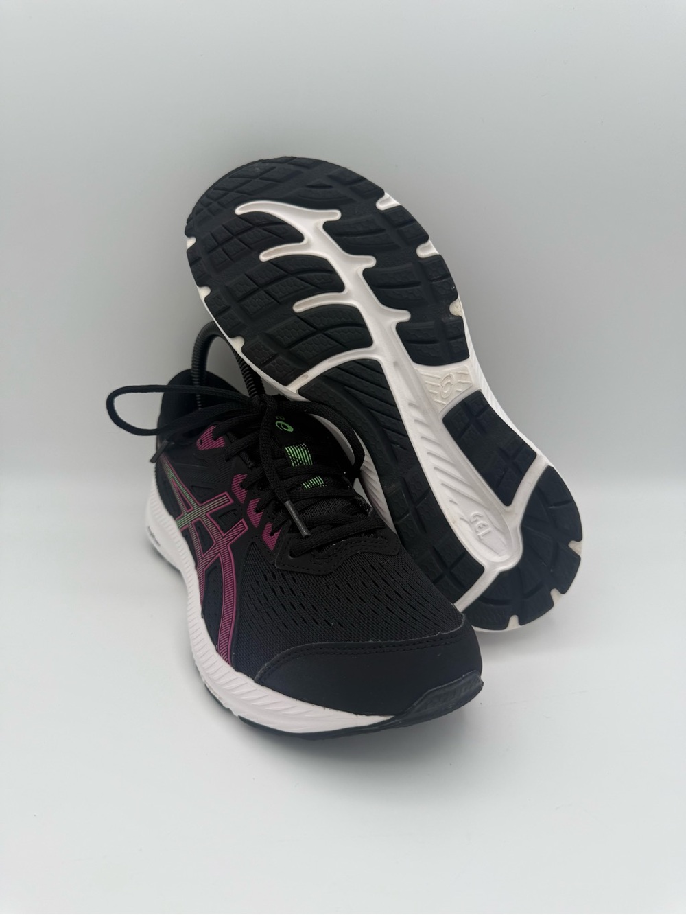 Women's ASICS Gel-Contend 8 Black Pink Athletic Running Shoes Size 7.5 1012B320